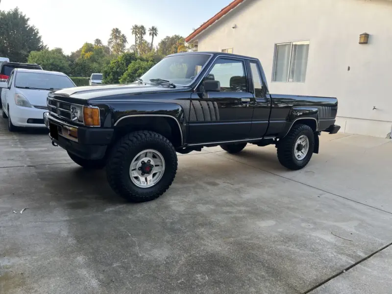 1987 Toyota Pickup XtraCab SR5 Turbo 4×4 5-Speed